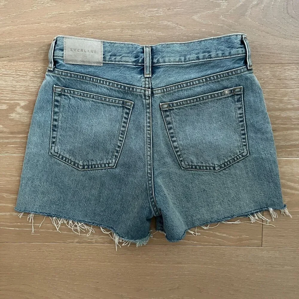 Everlane The Relaxed '90s Short - High Rise - Size 25 - 100% Organic Cotton